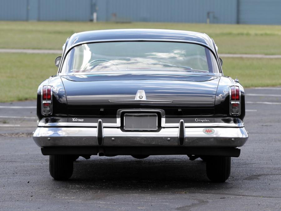  Chrysler New Yorker Sedan 1962 года  (фото 4 из 8)